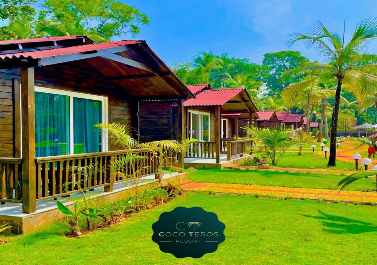 Coco Teros Resort Мандрем Екстериор снимка