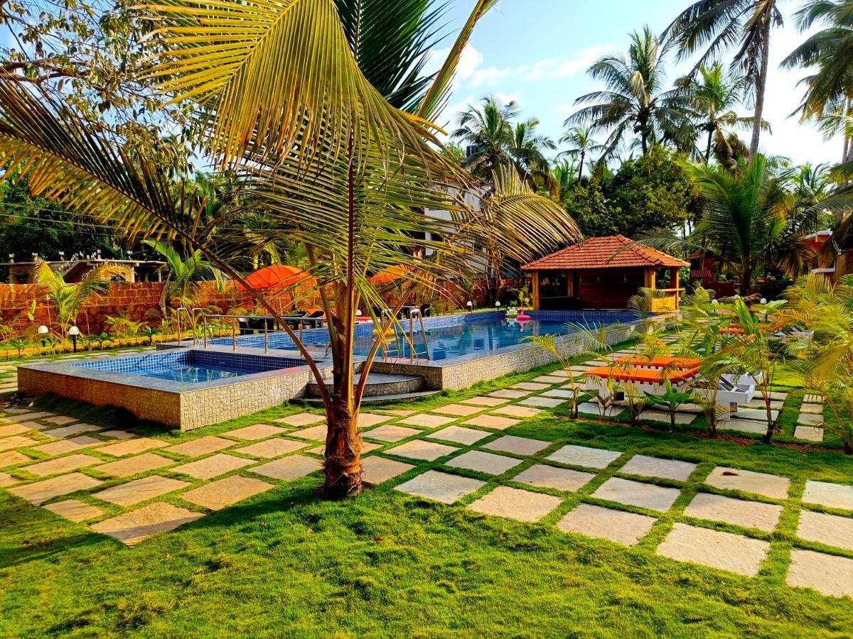 Coco Teros Resort Мандрем Екстериор снимка