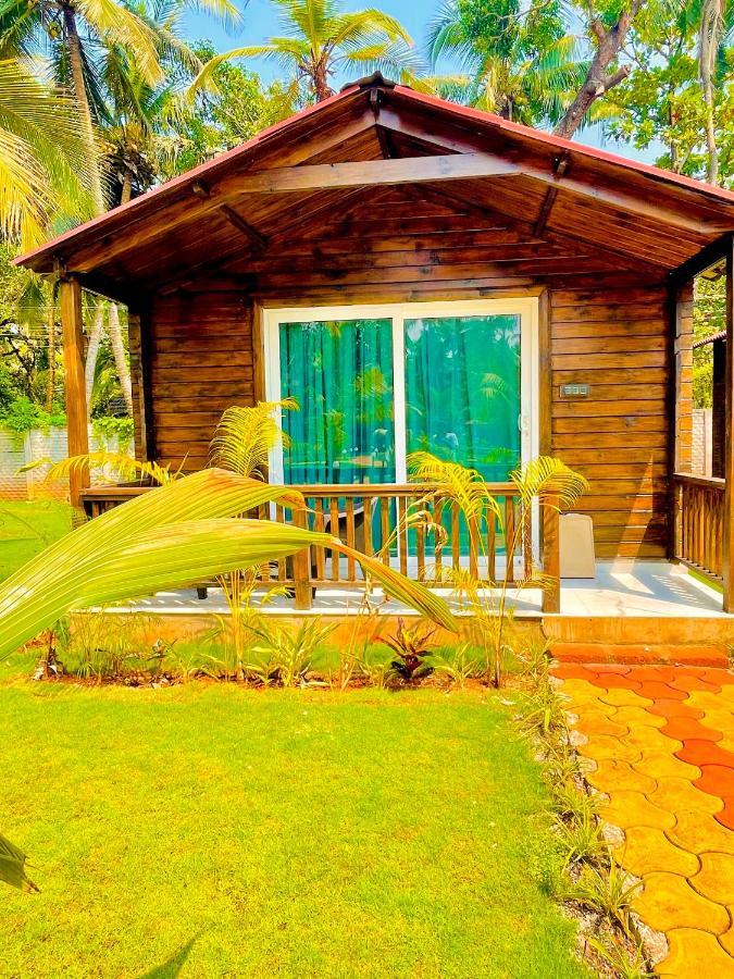 Coco Teros Resort Мандрем Екстериор снимка