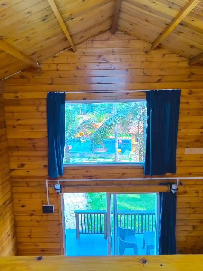 Coco Teros Resort Мандрем Екстериор снимка