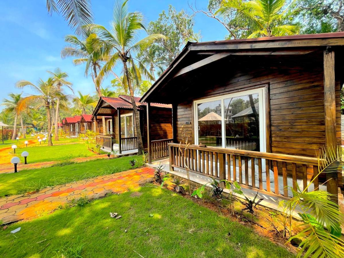 Coco Teros Resort Мандрем Екстериор снимка