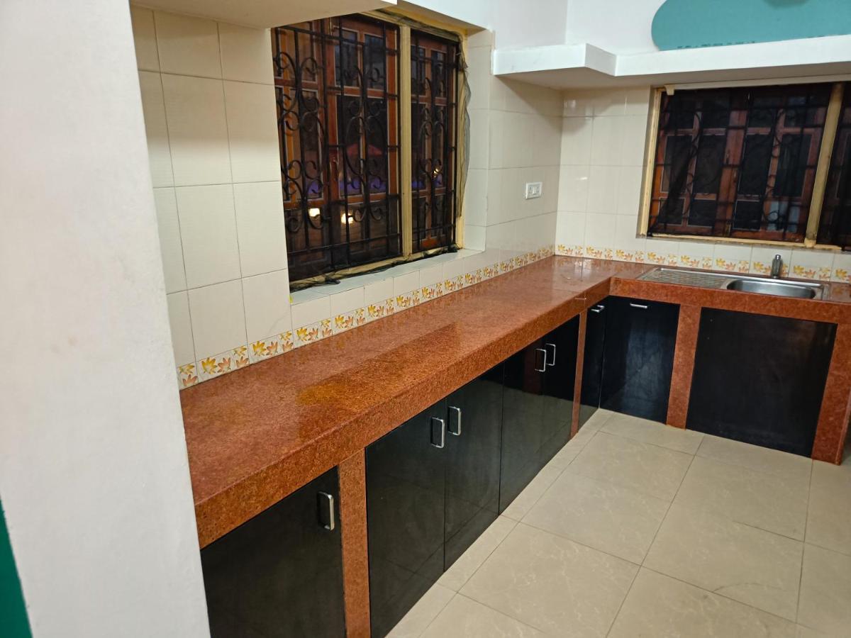 Coco Teros Resort Мандрем Екстериор снимка