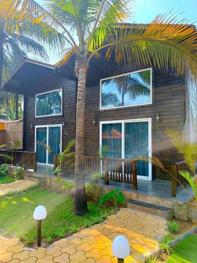 Coco Teros Resort Мандрем Екстериор снимка